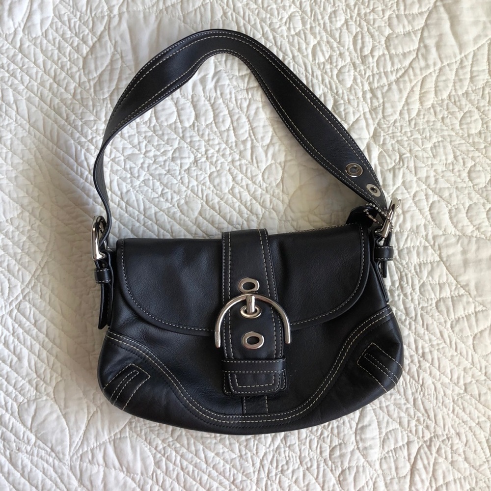 COACH black shoulder purse